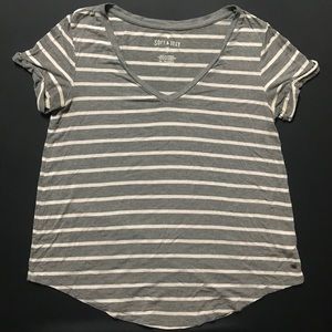 Striped AE v-cut shirt